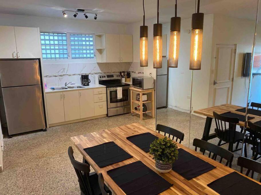 3 Bd By Airport El Yunque Walk To The Beach San Juan Buitenkant foto